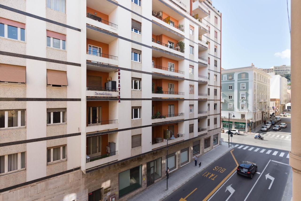 Bb22 Cagliari Hotell Exteriör bild